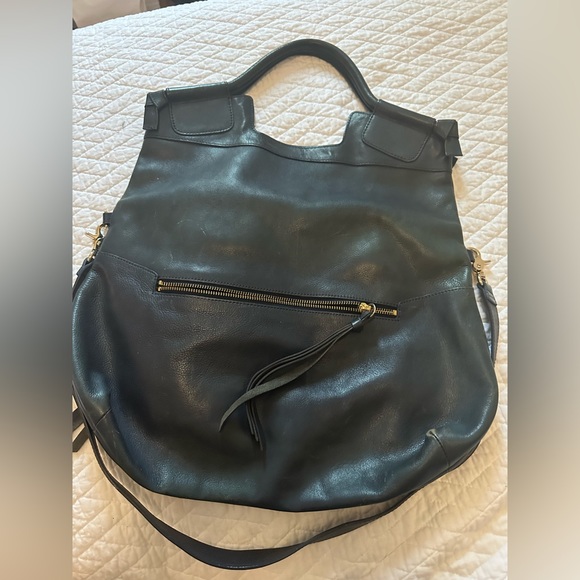 Foley & Corinna - Picture 2 of 15